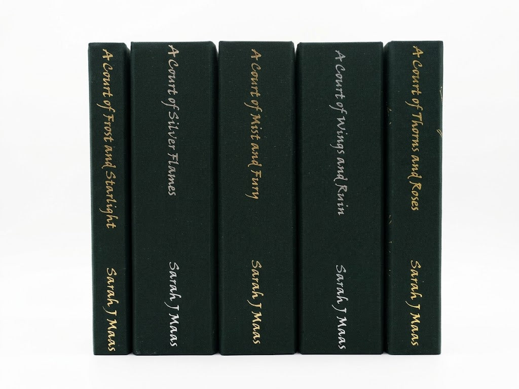 A Court of Thorns and Roses Series (Hardcover Set)