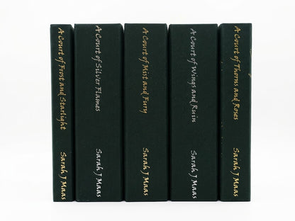 A Court of Thorns and Roses Series (Hardcover Set)